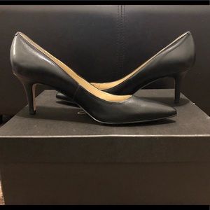 Ann Taylor Eryn Pumps